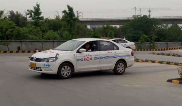 科目二候考是随机还是按顺序(机动车驾驶证科目二当天可以考几次)  第2张