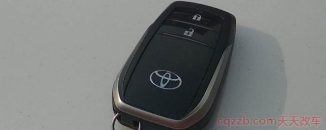 丰田rav4智能钥匙感应不到(丰田rav4车型哪款没有匹配无钥匙进入和无钥匙启动系统)  第1张