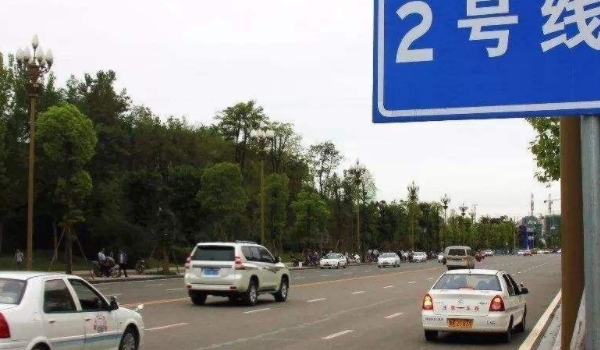 科目三停车30厘米外扣多少分(科目三考试当天可以考几次)  第2张