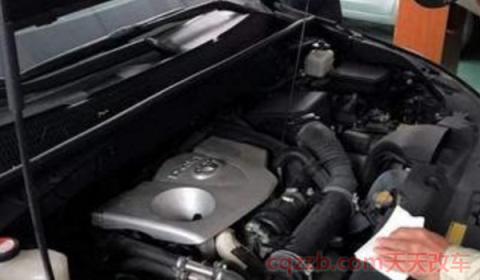 汽车启动瞬间有金属摩擦声(车辆更换机油的时间)  第3张