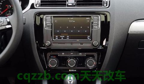 车载显示屏怎样看电影(中控显示屏都有哪些功能)  第3张