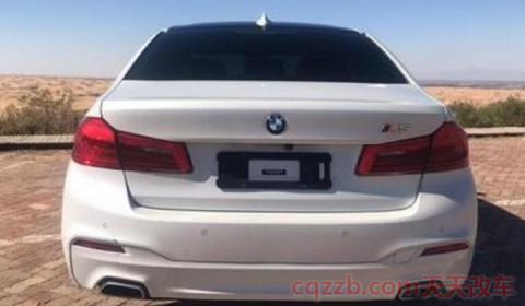 宝马530li后排天窗开关(宝马530li有四驱版本吗)  第3张