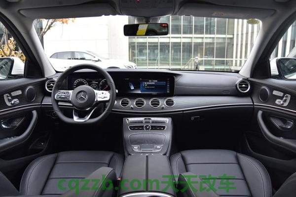 车知识：奔驰e300l怎么搭电 奔驰e300l怎么播放视频(2020款奔驰e300l如何在显示屏播放视频)