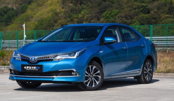 科普：卡罗拉是几缸的发动机(卡罗拉的车身尺寸数据是什么)  第2张