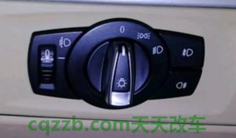 宝马自动大灯白天也一直亮(宝马的自动大灯使用方便吗) 第3张