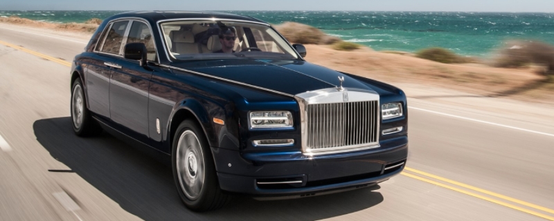 幻想是什么车(劳斯莱斯幻影的车身尺寸数据是什么)