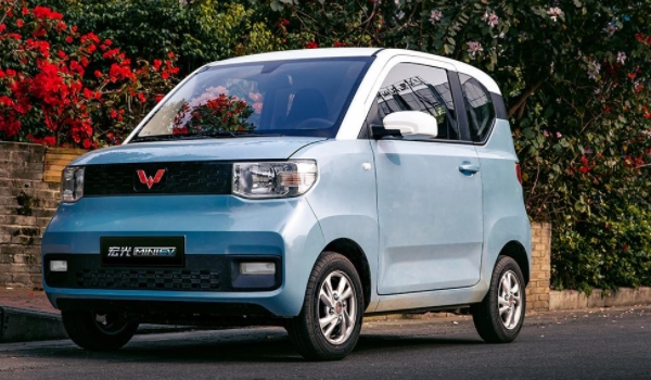 五菱迷你mini可以上高速吗(五菱迷你mini的生产厂商是哪里)  第2张