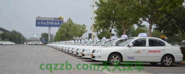 换驾校怎么办理(驾校报名需要携带什么证件)