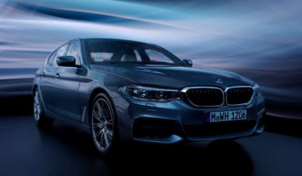 解密：宝马525加多少机油(宝马525的车身尺寸数据是什么)  第2张