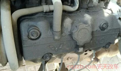 水箱盖子一拧有气(车辆水箱需要清理吗)  第3张
