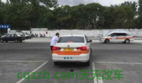 科目二考试每个月有几次(机动车驾驶证科目二考试的注意事项)  第2张