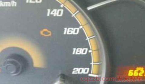 发动机故障灯亮踩油门无力(发动机故障灯亮如何具体维修) 第3张