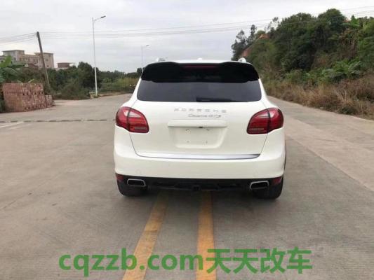 汽车疑问：保时捷卡宴机油压力多少算正常 保时捷卡宴一公里耗油多少钱