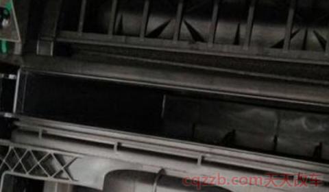 汽车空调格和空气格多久换一次(汽车空调格的作用)  第2张