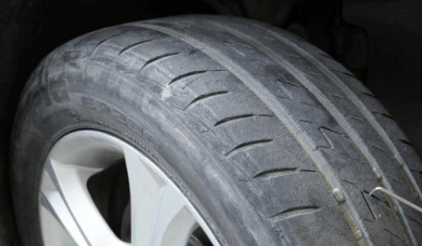 天气冷胎压降低 正常吗(轮胎胎压重要吗)  第3张