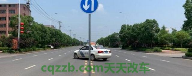 科三掉头挂一档还是二档(科目三考试注意事项)