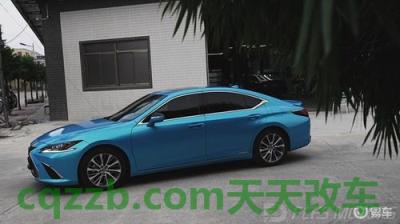 解答：雷克萨斯es300改色膜图片 雷克萨斯es300都是油电混合的吗?(雷克萨斯es300h是油电混合吗)  第2张
