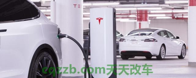 特斯拉充电怎么充(特斯拉是哪国的品牌)