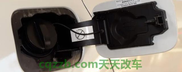 说说：标致508油箱多少升(标致508油箱在什么位置)