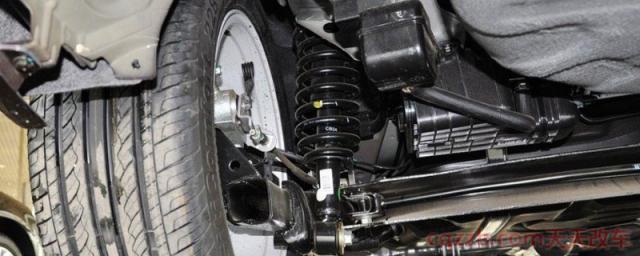 冬天底盘咯吱响(车辆底盘如何做保养)