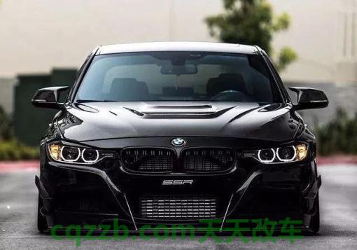 汽车有关：这是宝马全新3系的长轴距版本 这是第一辆也是唯一的法拉利四门轿车 它正在出售  第2张