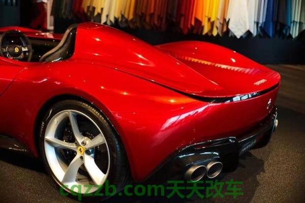 问答：法拉利Monza SP1和SP2在私人赛事上亮相 法拉利Purosangue SUV车型的路试谍照  第3张