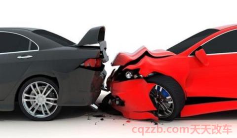 自己急刹车导致后两车追尾(车辆追尾对车辆影响大吗) 第2张