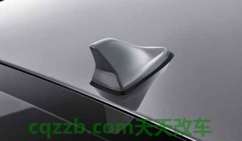 汽车有必要装个假的鲨鱼鳍吗(鲨鱼鳍天线代替原有天线有影响吗)  第2张