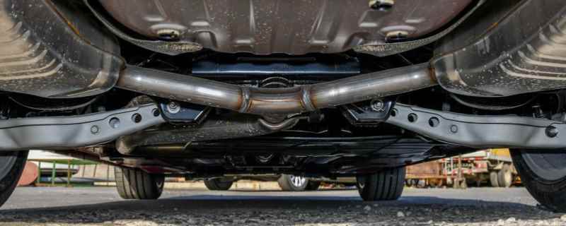 车底盘泡水了有事吗(如何判定机动车辆涉水)