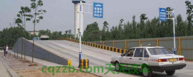 科目二还有半坡起步吗(科目二考试有几次考试机会)