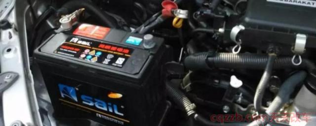 汽车停了一晚上电瓶突然没电(汽车电瓶没电需要更换吗) 第1张