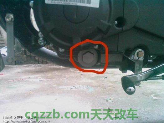 车友：踏板摩托车底部漏机油怎么解决 踏板摩托车减震怎么调软硬