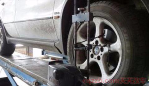 方向盘一松手就往一边跑(四轮定位是保养项目吗)  第2张