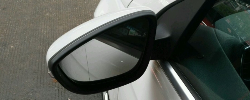 电动后视镜被撞反过去了要紧吗(后视镜可以单独更换镜片吗)