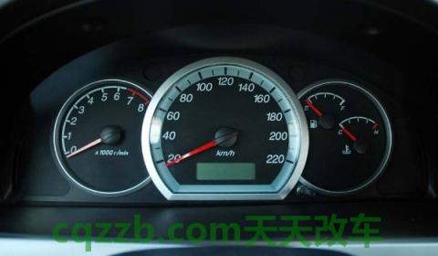 凯越仪表板开胶自己修(别克凯越的生产厂商)  第2张