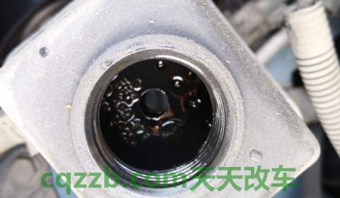 分享一下：什么油能代替转向助力油(转向助力油多久更换一次)  第2张