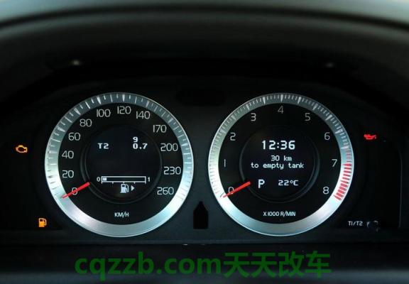 车问答：沃尔沃xc60首次保养时间 沃尔沃xc60油耗多少钱一公里  第2张