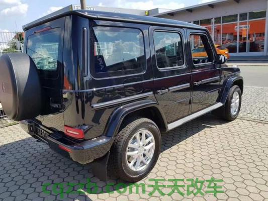 车知识：奔驰吉普车报价g500 奔驰迈巴赫s级  第3张