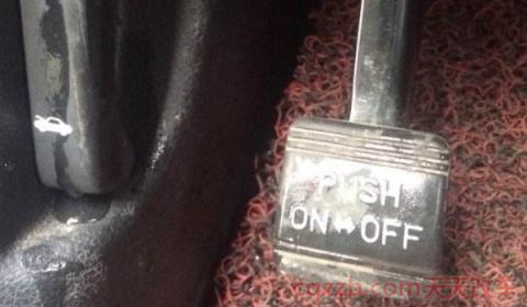 起亚k4左边的脚刹是干什么用的(起亚k4的车辆厂商指导价)  第2张