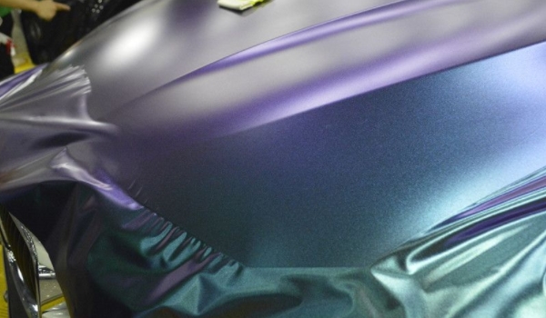 说说：车漆起泡泡怎么回事(如何保护好机动车辆的车漆)  第2张