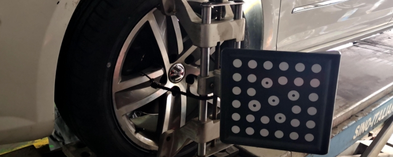 换4个新轮胎要做四轮定位吗(车辆更换轮胎的时间)