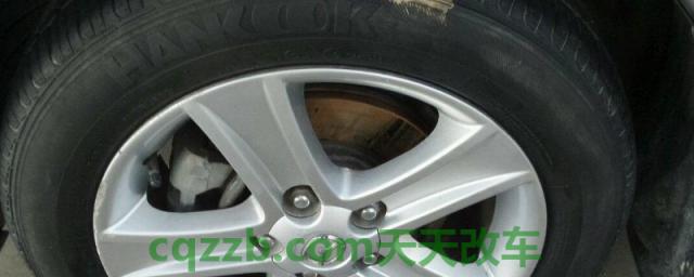 汽车轮毂修复(汽车轮毂磕坏一块必须更换吗)  第1张