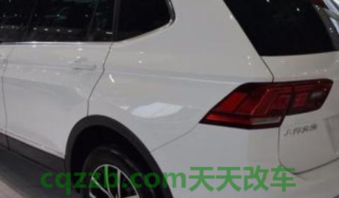 途观l倒车灯一个亮还是两边都亮(途观L可以在改装一个倒车灯吗)  第3张