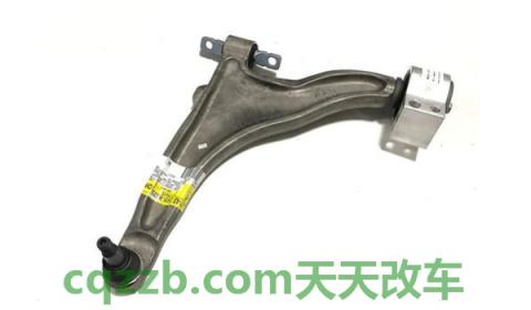 换三角臂总成还是换胶套(机动车出现损坏配件是维修还是更换)  第3张