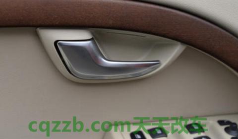 主驾驶车门从外面开不了(车辆的车门如何改装)  第3张