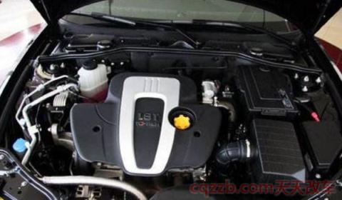 踩油门时声音大是什么原因(车辆发动机如何处理过热)  第3张