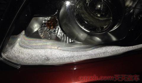 刚买的新车大灯起雾(大灯起雾的原因)  第3张
