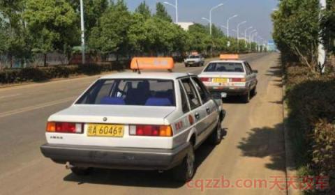 科目二拉直线怎么找点()  第4张