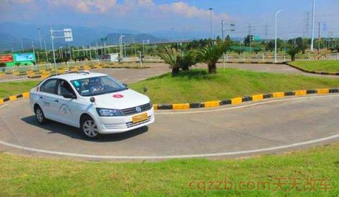 科目二前方有车怎么等(如何避免科目二中途停车) 第2张