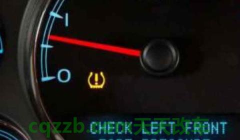 开车突然提示检查胎压(胎压监测功能好用吗)  第2张